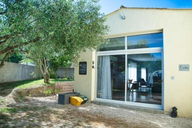 Love Room - La Parenthese Saint-Bauzille-de-la-Sylve Екстериор снимка